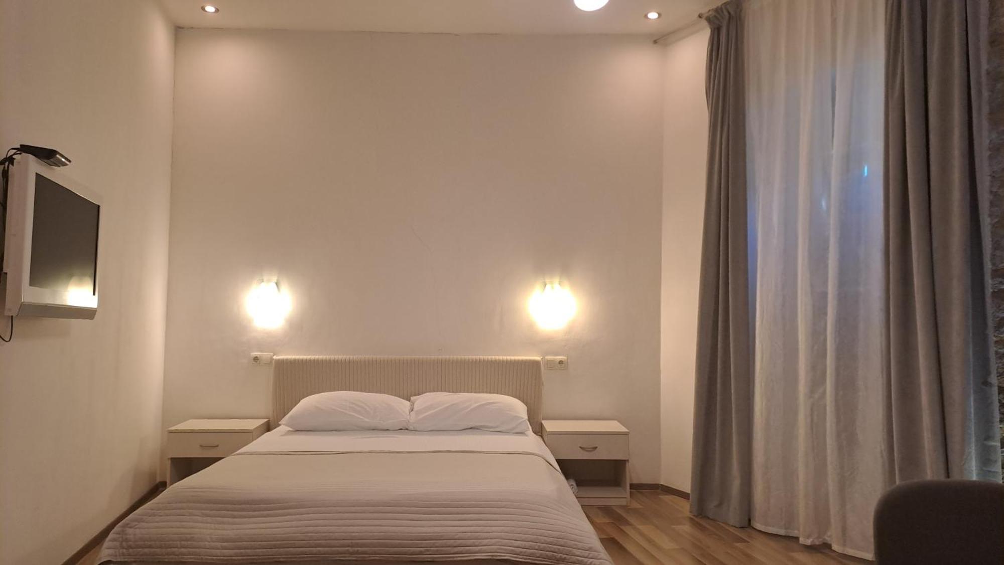 Medulic Palace Rooms & Apartments ชิเบนิก ภายนอก รูปภาพ